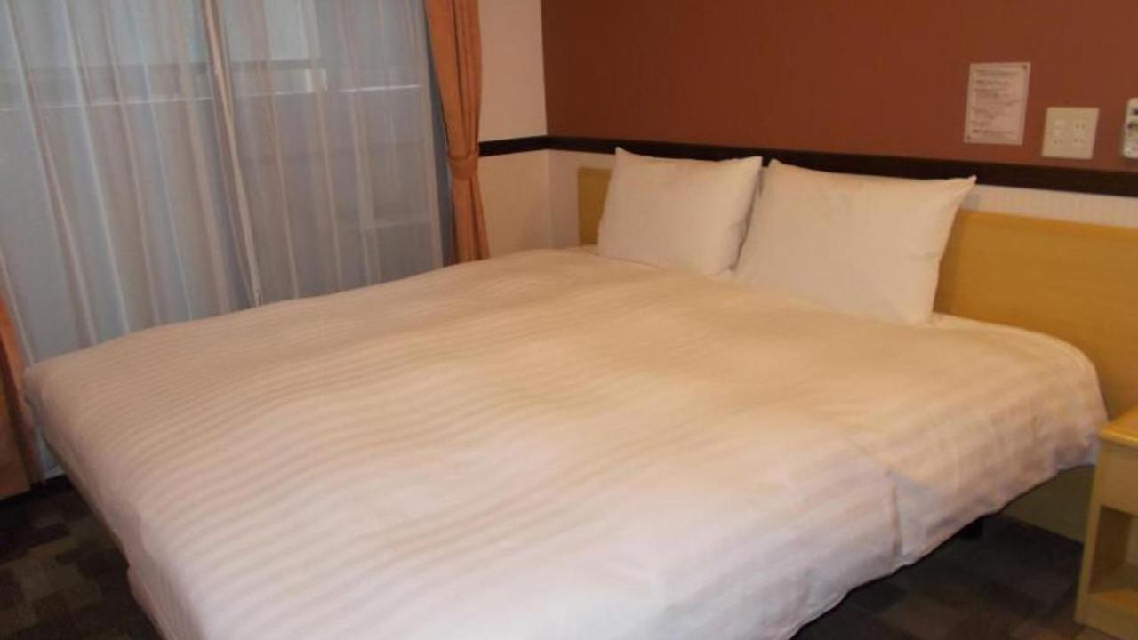 Toyoko Inn Tokyo Asakusa Senzoku Tsukuba Express Eksteriør billede