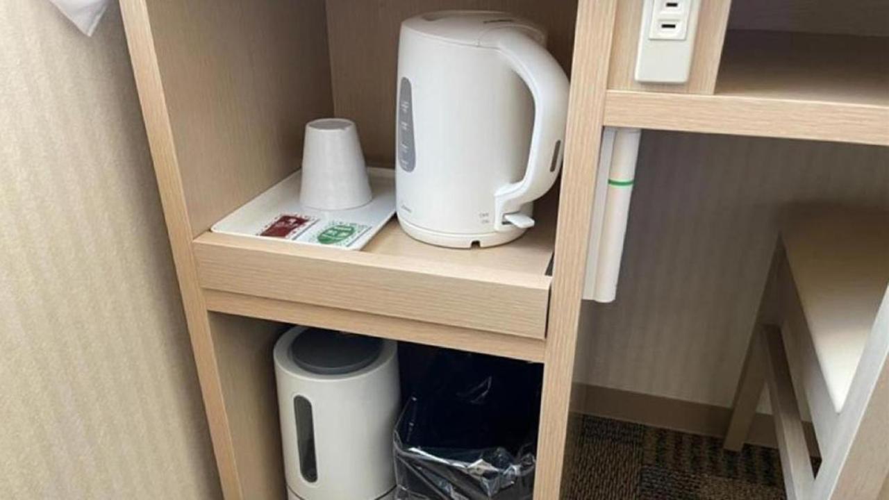 Toyoko Inn Tokyo Asakusa Senzoku Tsukuba Express Eksteriør billede
