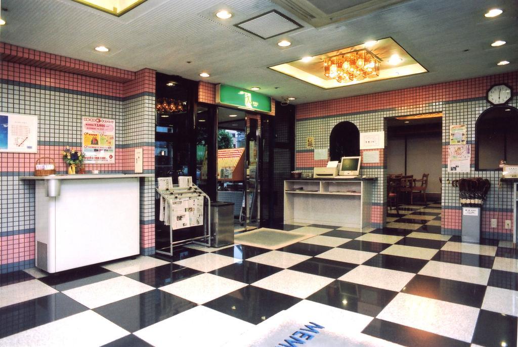 Toyoko Inn Tokyo Asakusa Senzoku Tsukuba Express Eksteriør billede