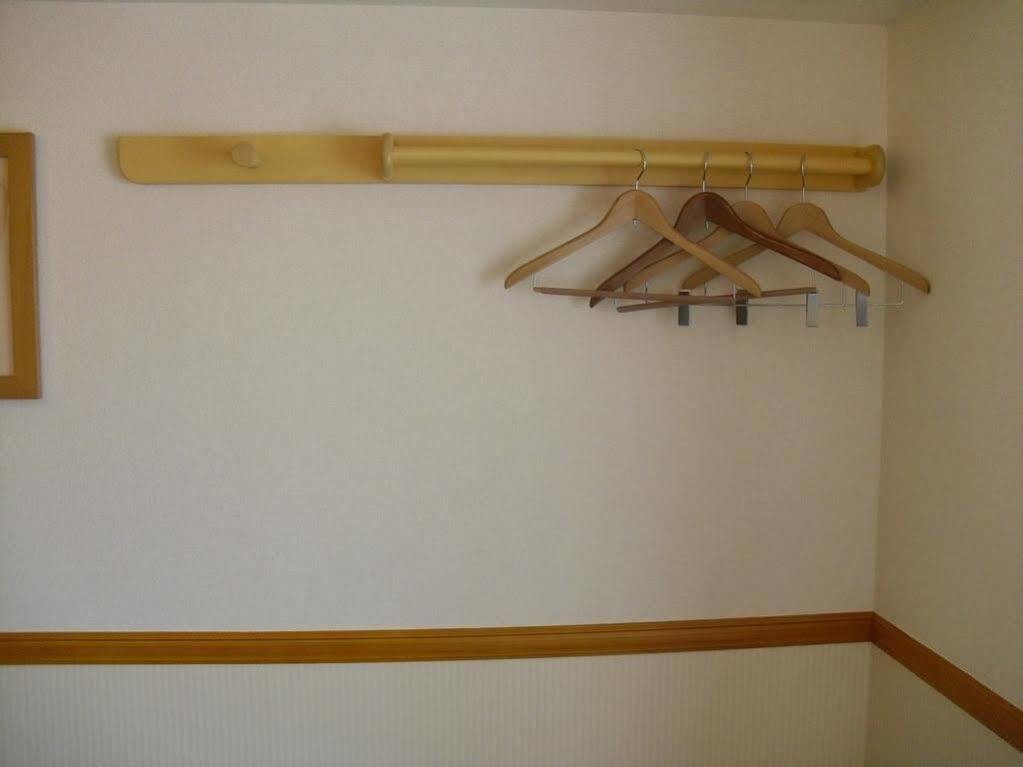 Toyoko Inn Tokyo Asakusa Senzoku Tsukuba Express Eksteriør billede